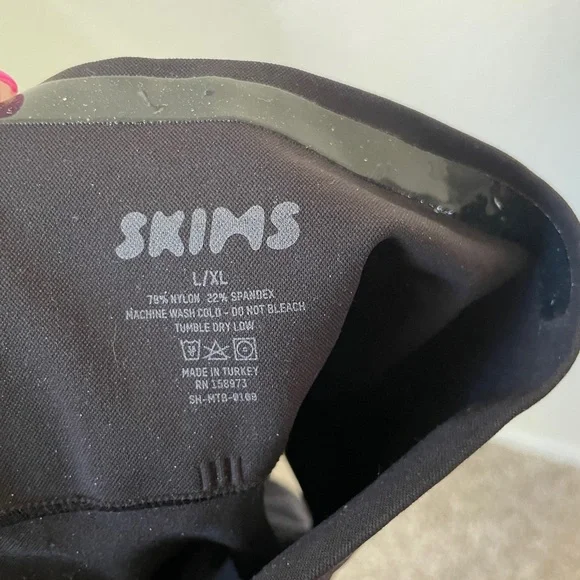 Skims Core Control Brief black Large/XL - Picture 5 of 5